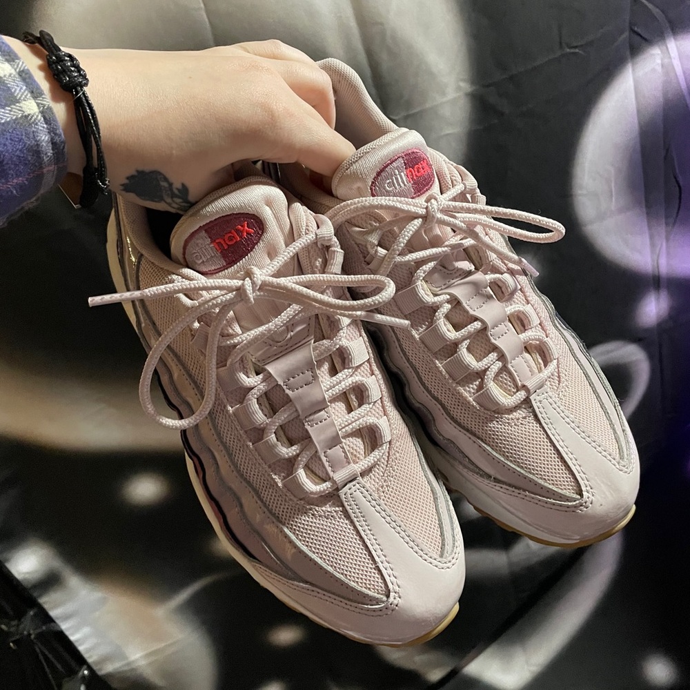 Vintage Nike Air Max 95 OG - Picture 4 of 8